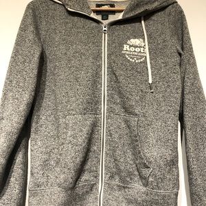 Roots women’s hoodie size S